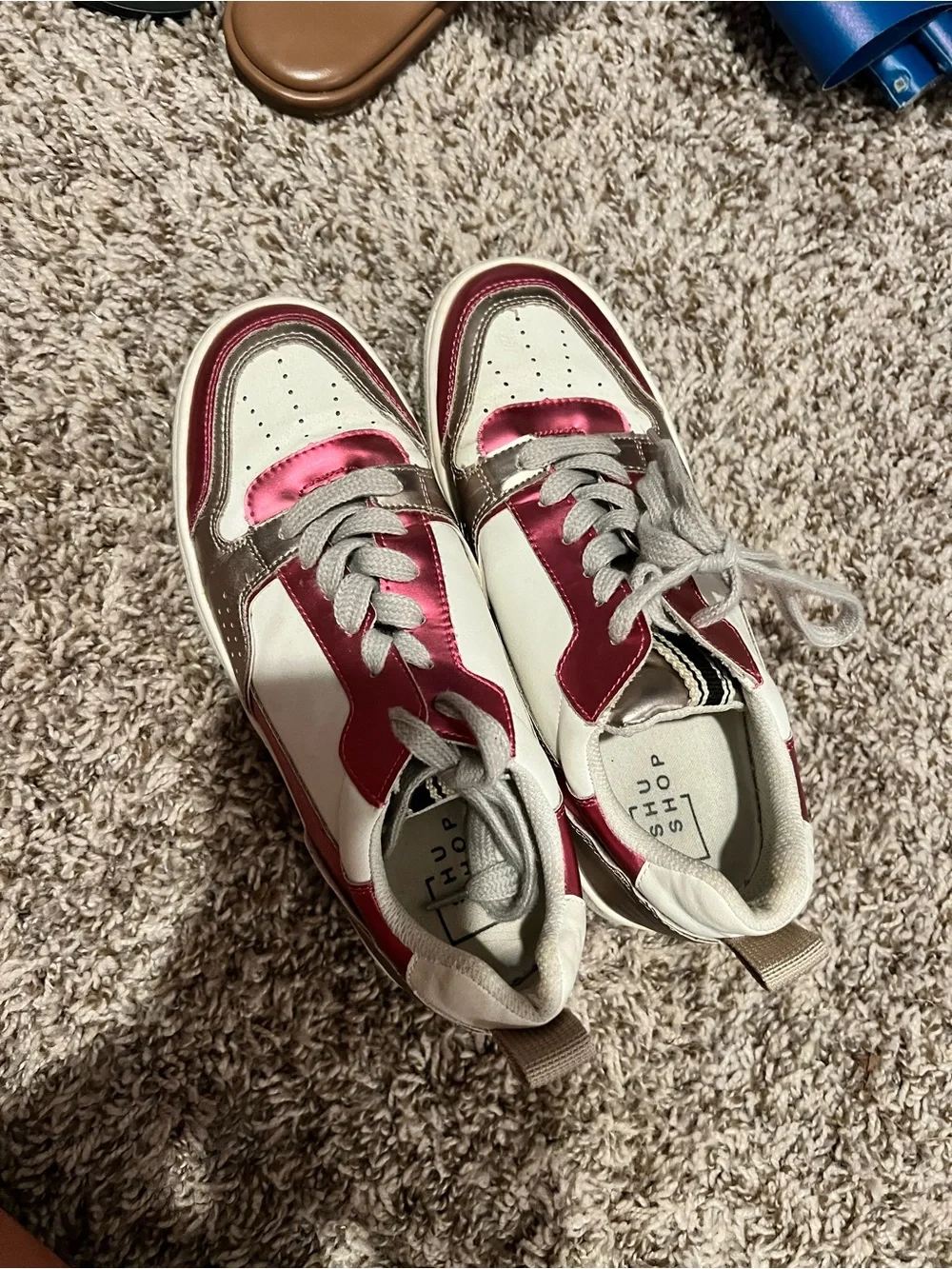 ShuShop White, Pink & Metallic Brown Women's Sneakers